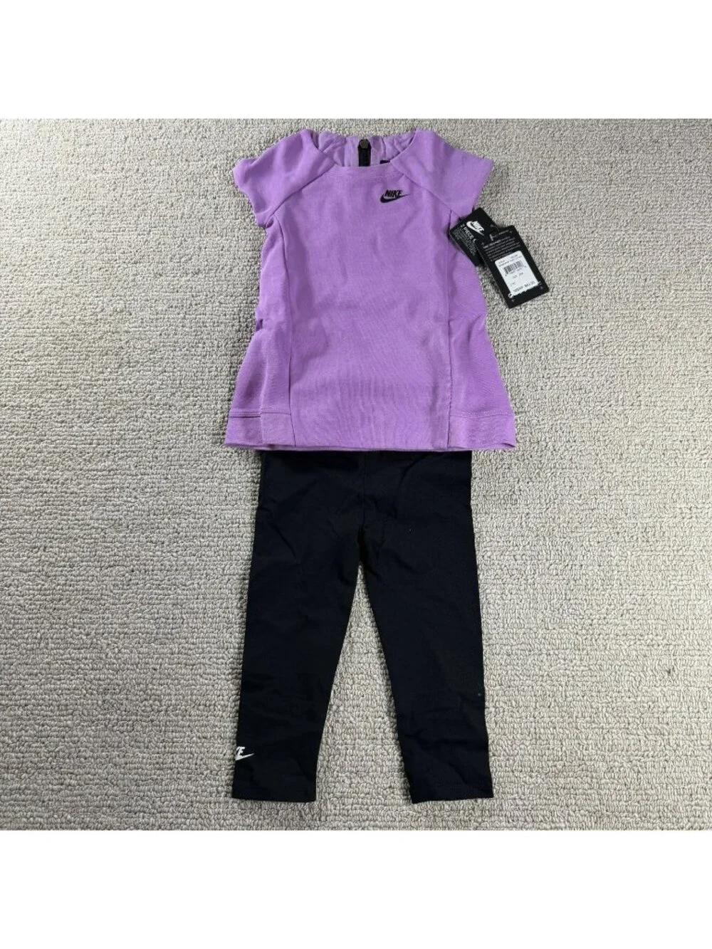Nike 2 Piece Set Crib Style Shirt And Leggings Purple Black Size 24 Months